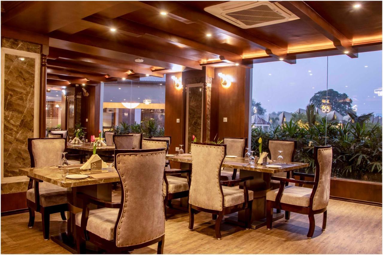 Hotel The Kingsbury Birtamode Экстерьер фото